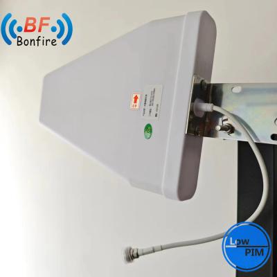 Cina 5g 698-4000MHz Antenna a soffitto di tipo interno per l'antenna RF del sistema Das in vendita