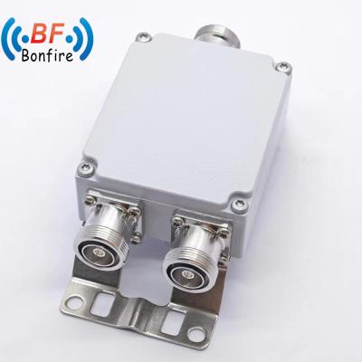 China 2300-2400 2500-2700MHz RF Combiner Dual Band Combiner Coaxial Attenuator for sale