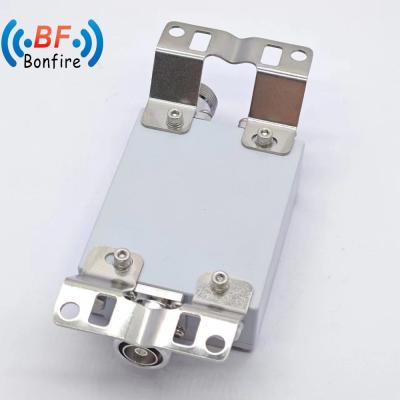 China Atenuador de RF de baixo Pim 1710-1880 1920-2170MHz com banda dupla e conector coaxial de RF à venda