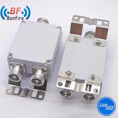 Chine Accélérateur de fréquence RF de 200W SMA Accélérateur d'atténuation fixe de fréquence RF de 2500 à 2700 MHz Connecteur 1-40dB 40dB à vendre