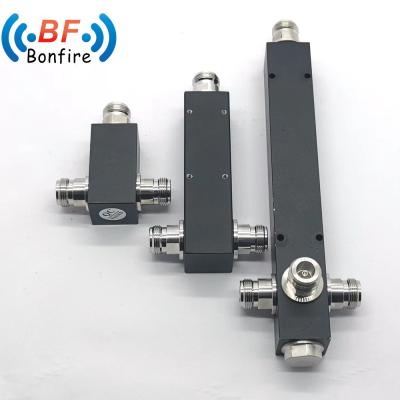 China VHF UHF Low Frequency 350-3800MHz 3 Way Power Divider with N Female Connector for sale