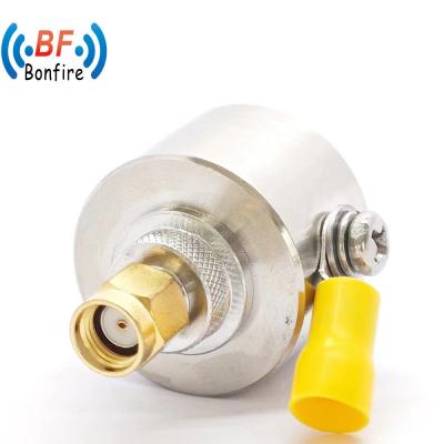 China 698-3800MHz RF Dual Female Lightning Protector F Kk TV Surge Arrestor voor bescherming Te koop