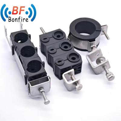 China Single Hole Single Cable Clamp O Type Z-FCC-Hw15 with Rubber Double Feeder Clamp 1/2