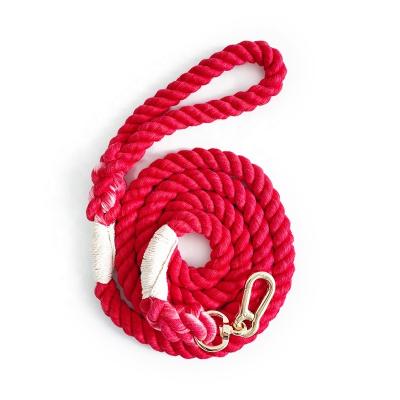 China High Quality Color Printing And Dyeing 5FT Large Rope Handle Dog Leash Strong Comfortable Dog Leash Stocked Cotton for sale