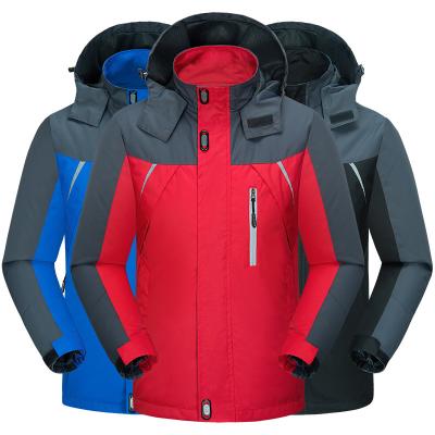 China Waterproof Outdoor Hooded Hiking Clean Wear Ski Windbreaker Jacket Coat Winter Mens Winter Jackets for sale