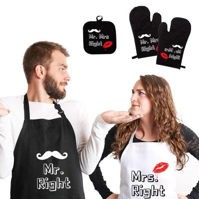 China Personalized Durable Waterproof Modern Grill Cleaning Love Custom Couples Kitchen Cooking Mr. And Mrs. Apron Set for sale