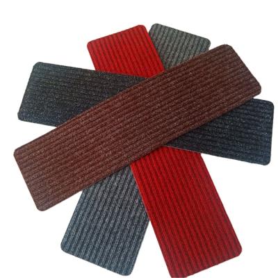 China Stain Resistant Non-Slip Glue Backing Stair Mat Stair Tread Mat Carpet Tiles for sale