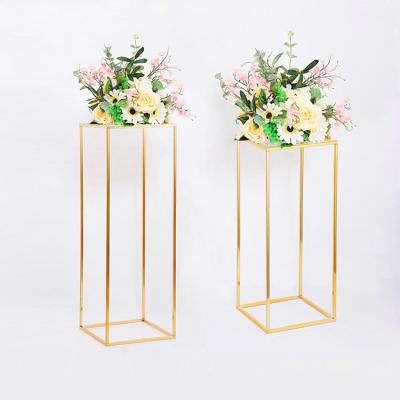 China Cute/Decorative Plated Geometric Square Frame Wrought Iron Large Flower Centerpieces For Wedding Table for sale