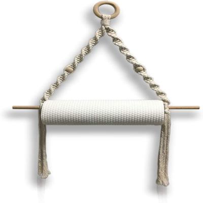 China Natural Wooden Household Items Wall Hanging Kitchen Bathroom Towel Macrame Roll Paper Holder for sale