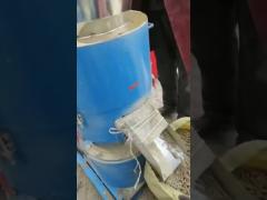 Animal feed pellet machine