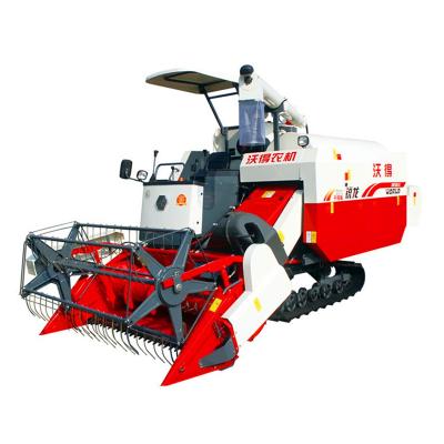 China New World Ruilong 4LZ-6.0P Paddy Field Use Combine Rice Harvester For Sale for sale