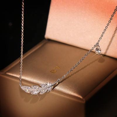 China CLASSIC Female Clavicle Chain Silver Color Feather Leaf Micro Pave Dazzle Zircon Pendant Necklace For Women for sale