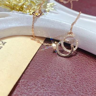 China New Fashion CLASSIC Necklace For Women Valentine's Day Gift For Girlfriend Clavicle Chain Fashion Jewelry Gift for sale