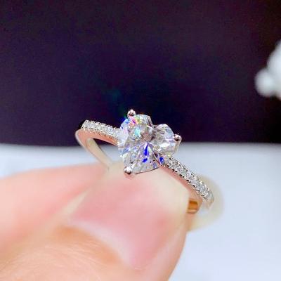 China Romantic Fashion Crystal Heart Shaped Wedding Rings for Women Rose Gold Ladies Engagement Rings Jewelry Party Gifts Accessories for sale