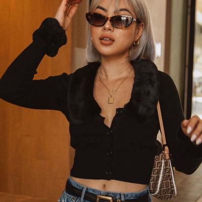 China QUICK DRY Solid Knit Sweaters Casual Streetwear With Fur Trim Collar High Street Ladies Casual Thin Knitted Cardigans for sale