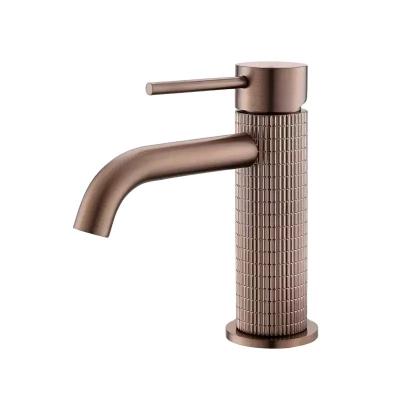 China Modern Lattice Metered Faucets Single Hole Deck Mounted Bathroom Water Basin Faucet Mixer Taps for sale