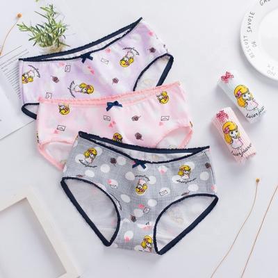 China 2019 girl's pure cotton girl's underwear breathable pure cotton girl's triangles waist soft printing new for sale