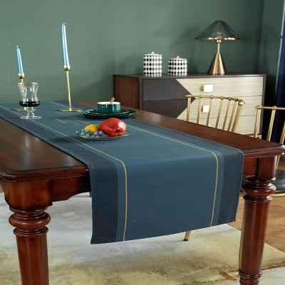 China 100% Custom Polyester Waterproof European OEM Luxury Blue Printing Table Runner Gold Line for sale