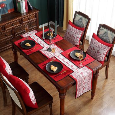 China OEM Durable Hot Sale Custom Luxury Style Woven 100% Polyester Christmas Color Table Runner for sale