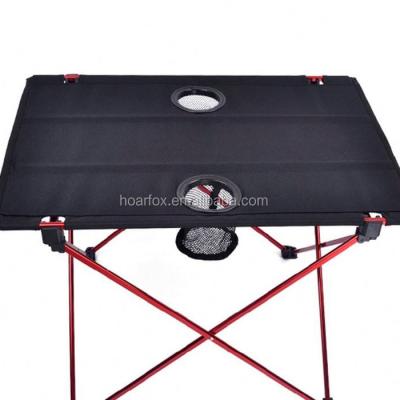 China Modern Ultralight Aluminum Structure Portable Camping Table With Placed Bottle for sale