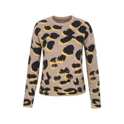 China thick Anti-wrinkle pullovers jacquard sweaters printed knit sweater animal leopard print sweater for sale