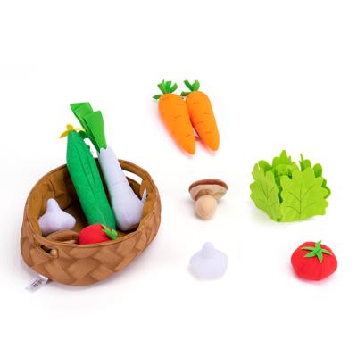 China Eco-friendly Material Pretend Play Food Grocery Stuffed To Sprinkle Vegetable Toys Fruit Vegetable Plush Toy for sale