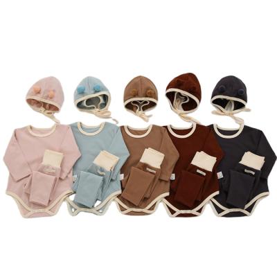 China 2021 Breathable Autumn Winter Newborn Baby Clothes Suit Long Sleeved Warm Romper Pants Hat 3PCS Set Children Sleep Wear for sale