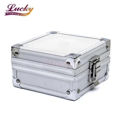 Китай New Silver Aluminum Tattoo Machine Gun Case Supply Display Box with foam продается