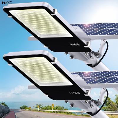 China Onsite Metering Lighting Solutions 1200W LED Solar Street Light 10000LM Dusk to Dawn for sale