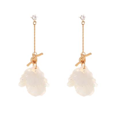 China Fashionable, creative and soft new simple pearl petal earrings tassel temperament imitation earrings wholesale for sale