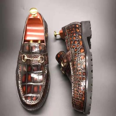 China Custom Made Anti-slippery Mens Loafer Shoes Hot Sale Crocodile Leather Shoes Men Classic Genuine Leather Shoes for sale