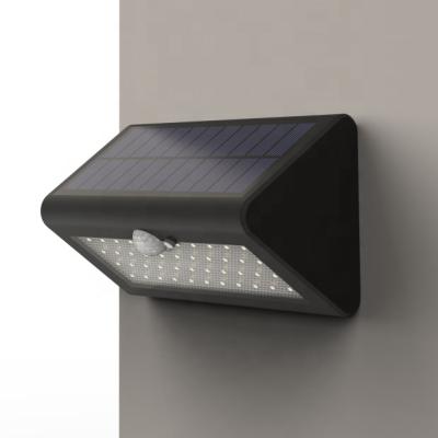 China Modern Simple High Lumen 4W SMD Solar White Outdoor Wall Light Stainless Steel Motion Sensor for sale