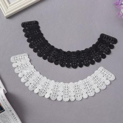 China Hot Viable Factory Design New Design Lace Trim Collar Applique Embroidery Lace for sale