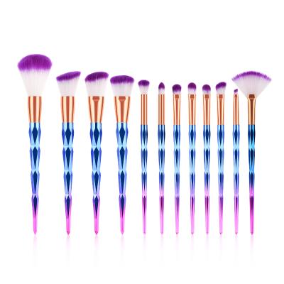 China Angular Blush New Colorful Gradient Eyeshadow Brush Beauty Tools Makeup Brush Sets for sale