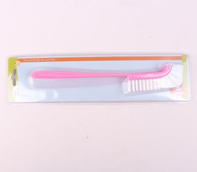 China Plastic Long Handle Plastic Baby Bottle Brush for Cleaning Newborn Baby Products for sale