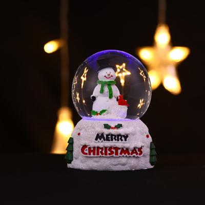 China Christmas Deoration Hot Selling Exquisite Christmas Gifts Made Christmas Snow Globe With Music for sale