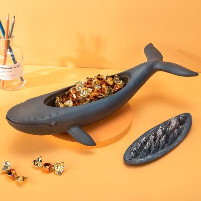 China Europe Hot Sale Whale Mountain Creativity Large Capacity Jewelry Resin Key Decoration Animal Storage for sale