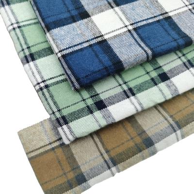 China 21S Winter Breathable Goods And Cotton Ready Fall Brushes Plain Yarn Dyed Flannel Twill Fabric For Dressing Mens Shirts for sale