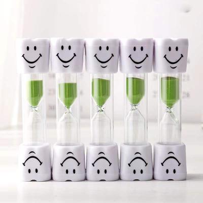 China Different Color Kids Timer Tube With Sand Other Dental Consumables For Kids Brush Teeth Sands Timer With Smile for sale