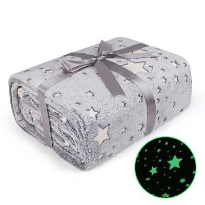 China Custom Anti-Pull Stars Deer Luminous Blanket Patterns Throws Flannel Blankets Sofa Bed Glow in Dark Blanket for Kids Adult for sale