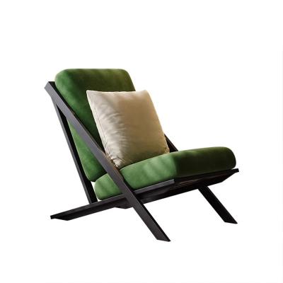 China Hotel Modern Velvet Dining Chairs Dark Green With Solid Wood Legs for sale