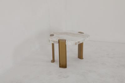 China Natural Marble Top End Table With Stainless Steel Brass Finish Base for sale