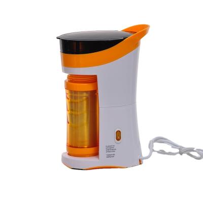 China Household OEM Multifunctional Colorful Personal Car Ride Coffee Maker for sale