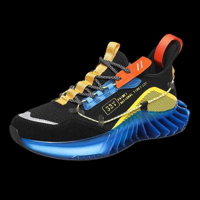 China CUSHIONING New Sports Casual Shoes, Wild Travel Shoes, Blade Men's Shoes Shoe for sale