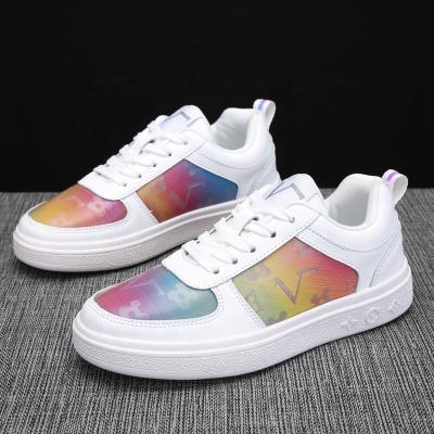 China Fashion Trend Designer Shoes Women Famous Brands New Sports Shoes Ladies Casual Shoes Women's Fashion Sneakers Manufacturer for sale