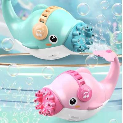 China Wholesale Entertainment Dolphin Shape Toys Blowing Water Soap Electric Kids Bubble Gun Big Dolphin Electric Soap Toys Bubble Gun for sale