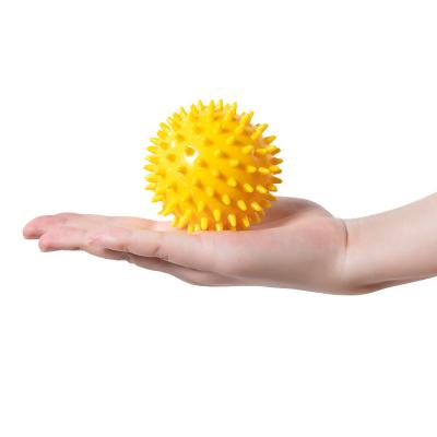 China Custom Eco-Friendly PVC PVC Massage Ball 7.5CM 9Cm Fascia Ball Spike Ball for sale