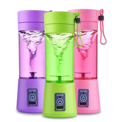 China Mini Blender Home Usb 6 Blades Electric Juicer Cup Machine Easy Handling Rechargeable Fruit Juicer for sale