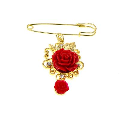 China DIY to wedding latest jewelry accessories fashion korean handmade crystal rose flower brooch gold for girls sweater decoration pin brooches for sale