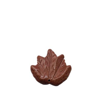 China Europe Factory Price Nature Stone Agate Carved Crystal Maple Leaf Charm Pendant Jewelry for sale